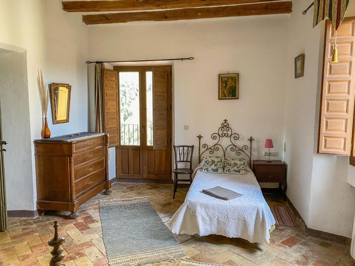 Casa Rural Sant Petrus De Madrona Pinell de Solsones Exterior foto